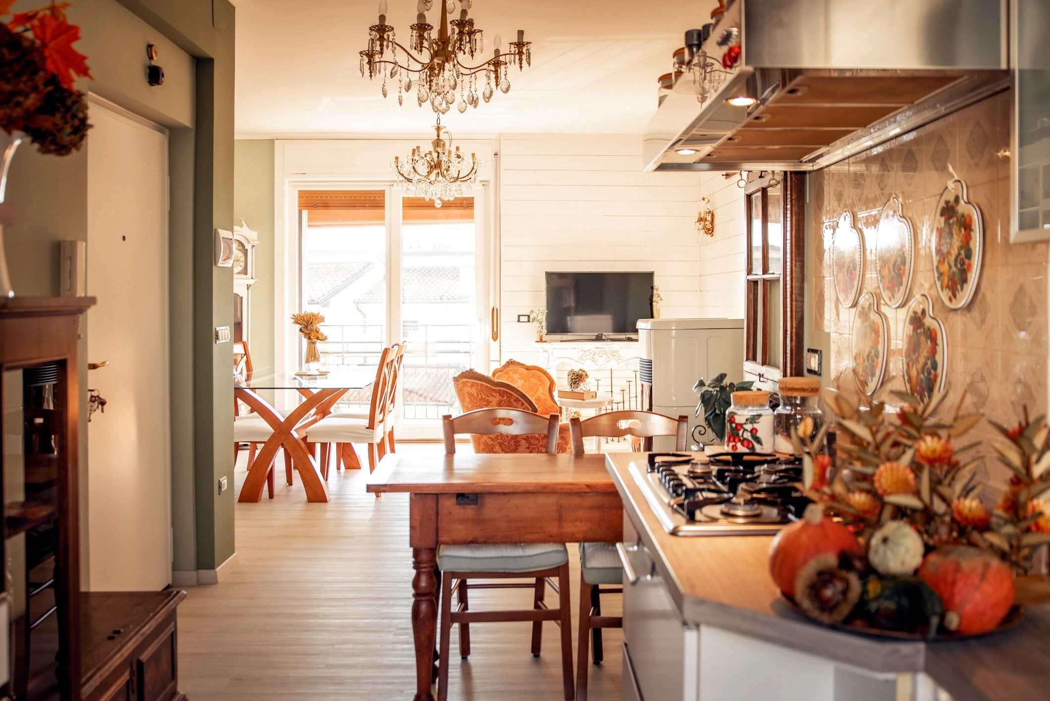 Mediterranean kitchen details